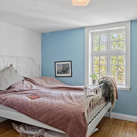 Semesterbostad 3 Bedroom Awesome In *