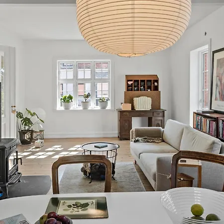 3 Bedroom Awesome In Hébergement de vacances